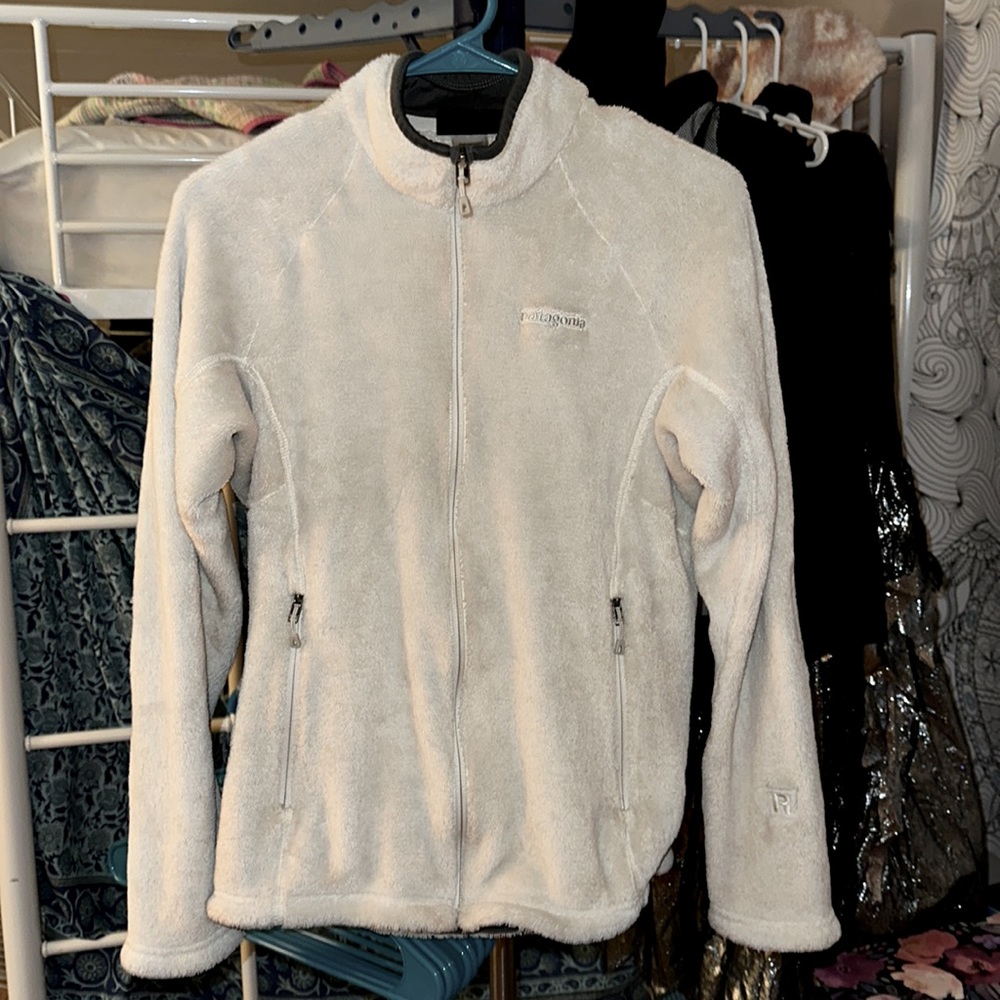 Women’s Patagonia Cream Fleece Jacket